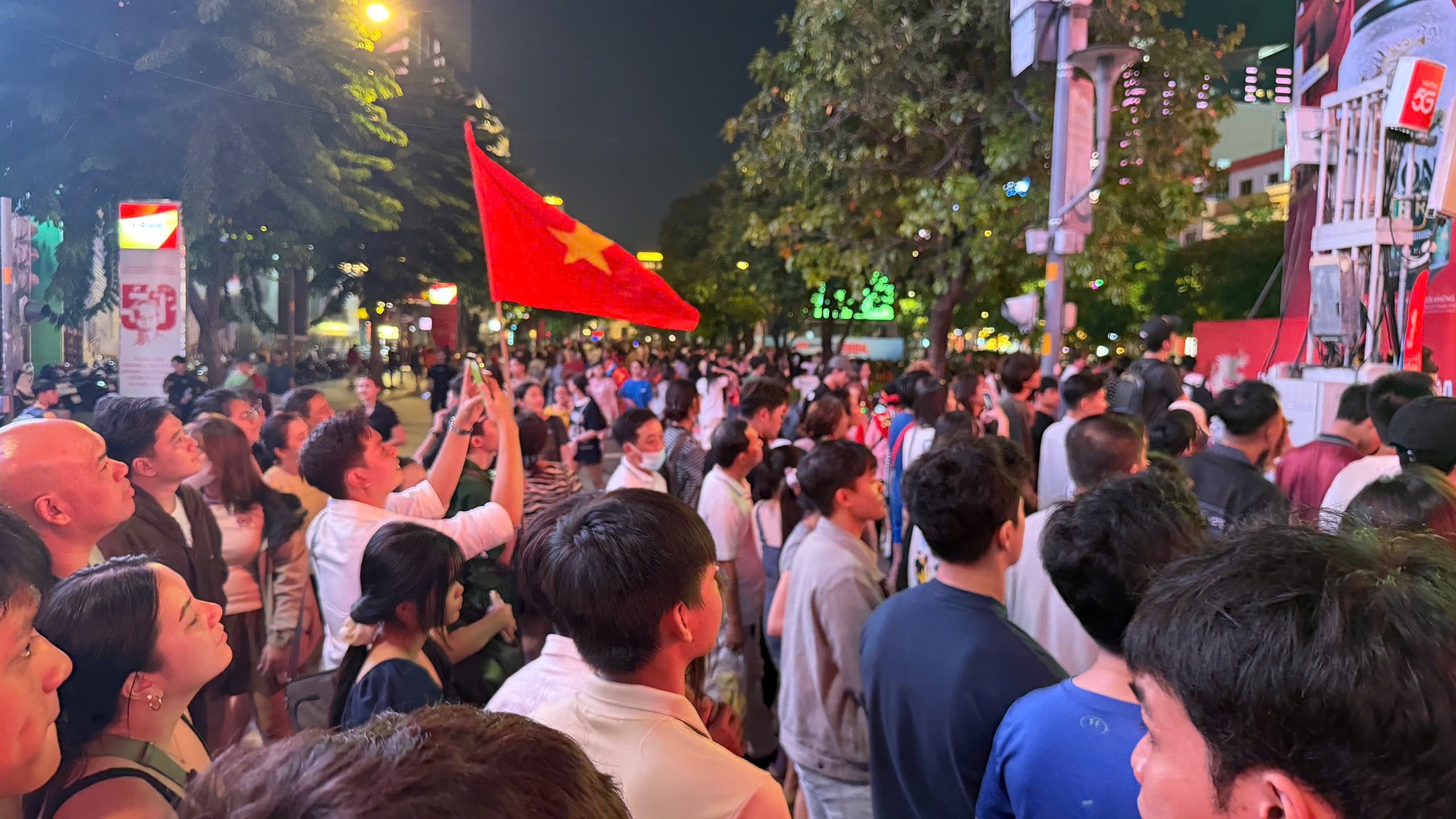 Quá đã: Hải, Long khiến cổ động viên Việt Nam hài lòng! - Ảnh 32.