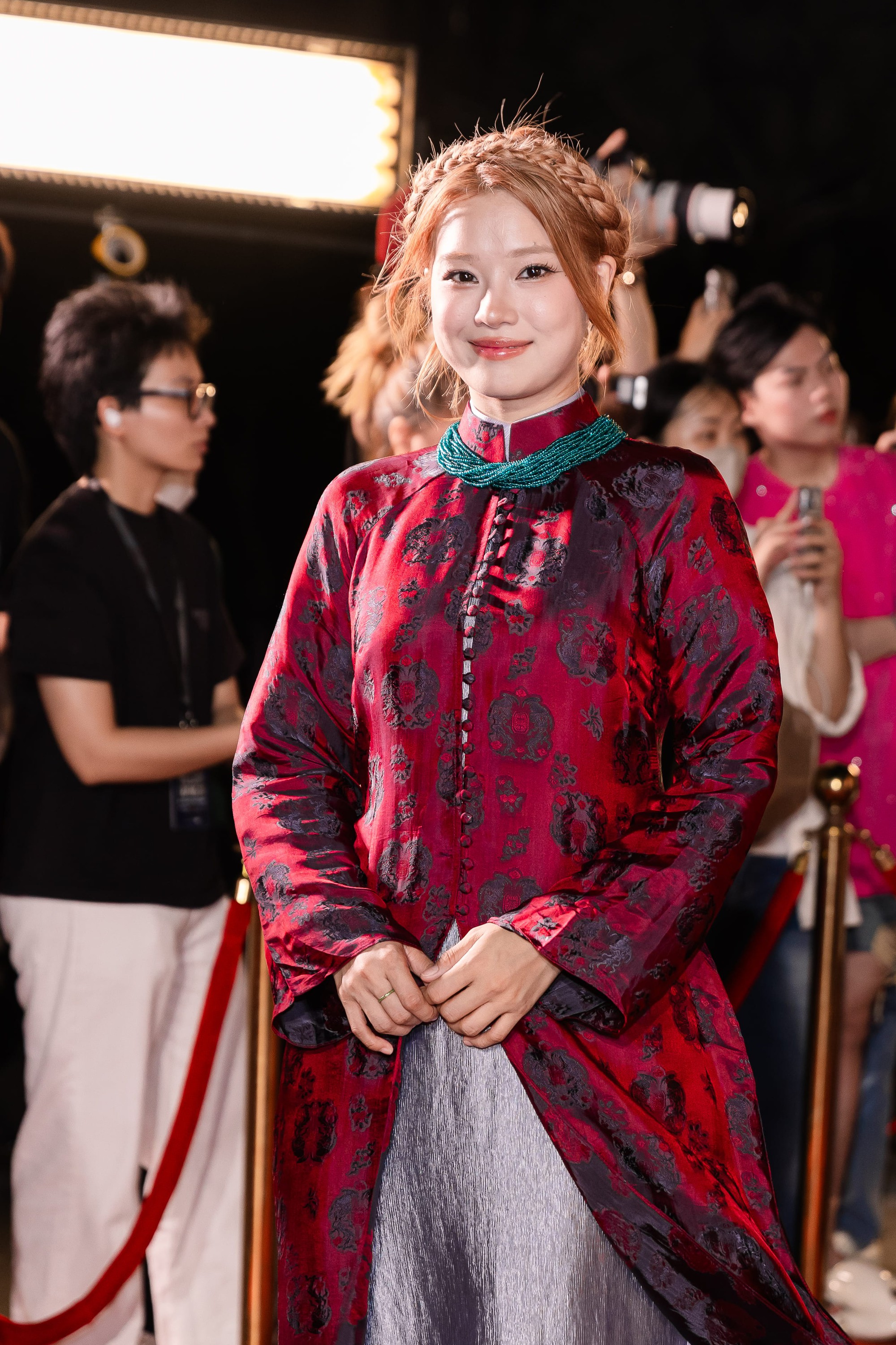 Siêu thảm đỏ HOT nhất hôm nay: Nhã Phương - Mỹ Tâm - LAMOON đẹp điên đảo, Phương Anh Đào tình tứ bên Tuấn Trần- Ảnh 14.