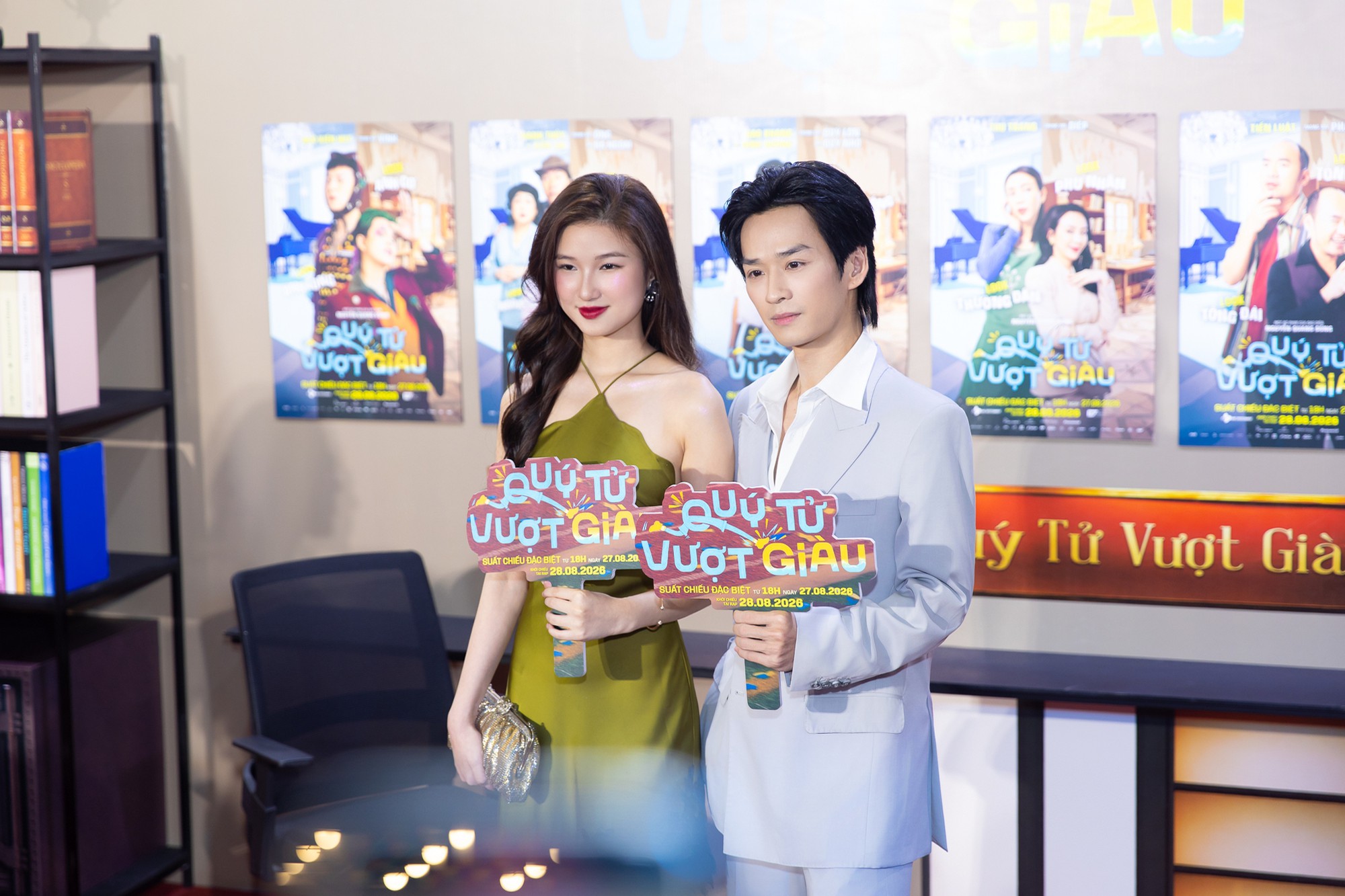 Thảm đỏ HOT nhất hôm nay: Mỹ Tâm - Mai Tài Phến đẹp đôi tuyệt đối, Tăng Thanh Hà vừa xuất hiện đã giật sạch hào quang- Ảnh 14.