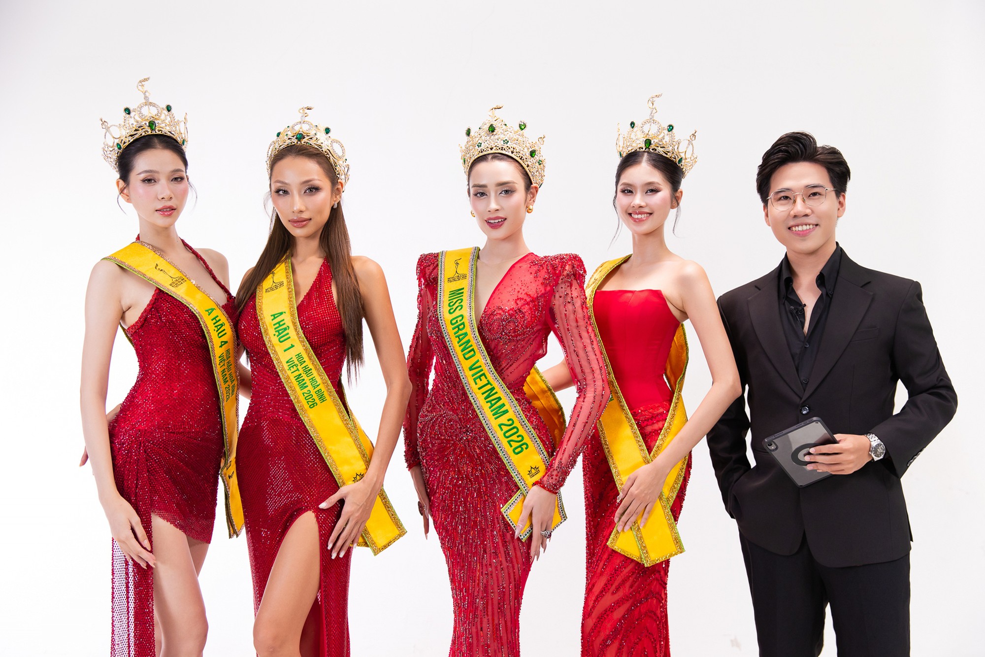 Giao lưu Miss Grand Vietnam 2025: Emoura Phạm mất váy tại Chung kết, Á hậu Bảo Ngọc lên tiếng về suất thi MGI All Stars- Ảnh 13.