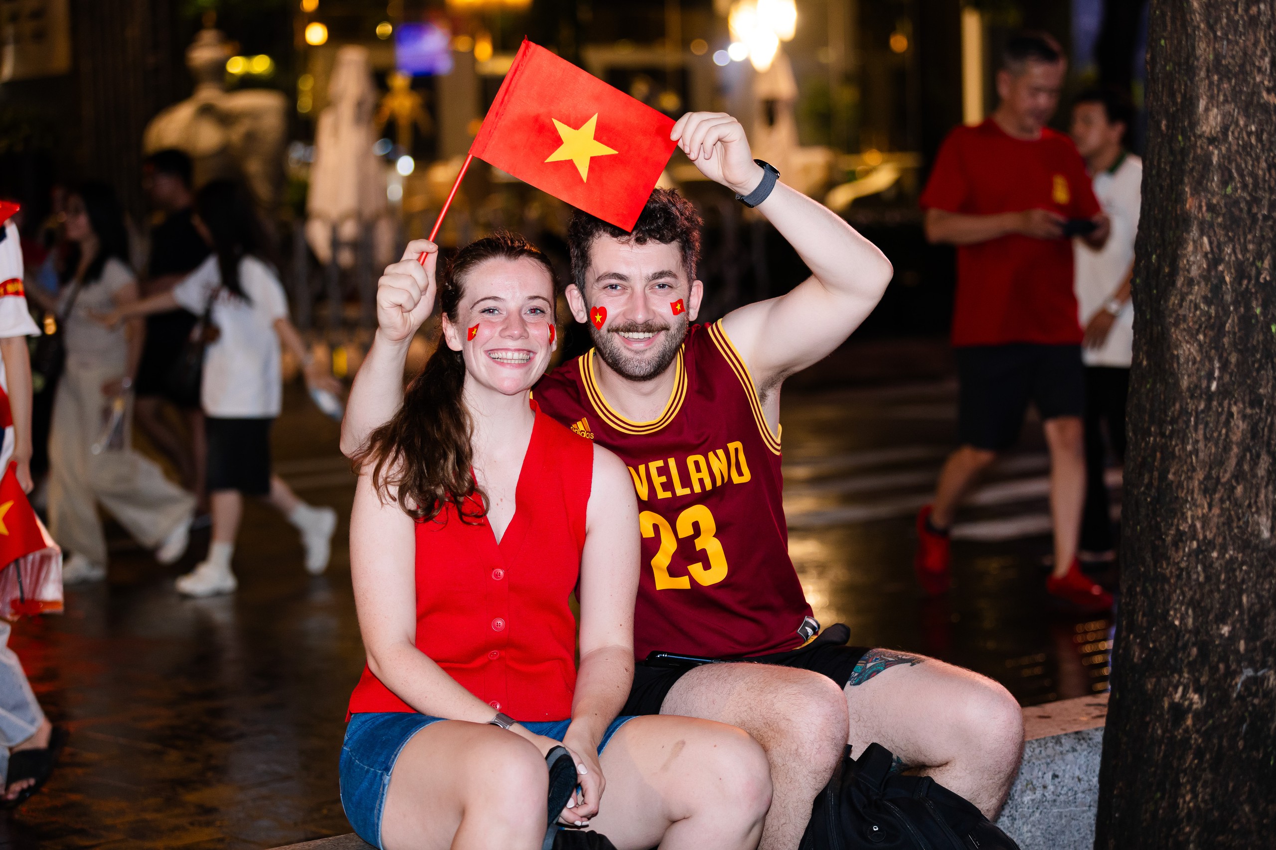 SVĐ Mỹ Đình như vỡ oà sau bàn gỡ hòa của Xuân Son! - Ảnh 33.