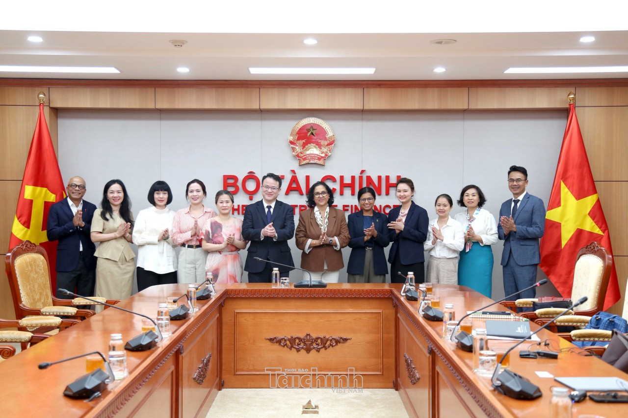 Bộ Tài chính và IFAD đẩy mạnh hợp tác phát triển nông nghiệp xanh và tối ưu hóa nguồn lực tài chính Bộ Tài chính và IFAD đẩy mạnh hợp tác phát triển nông nghiệp xanh và tối ưu hóa nguồn lực tài chính
