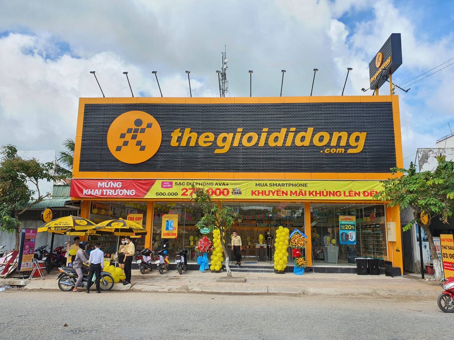 Thế Giới Di Động mua lại cổ phiếu ESOP của nhân viên đã nghỉ việc - Ảnh 1.