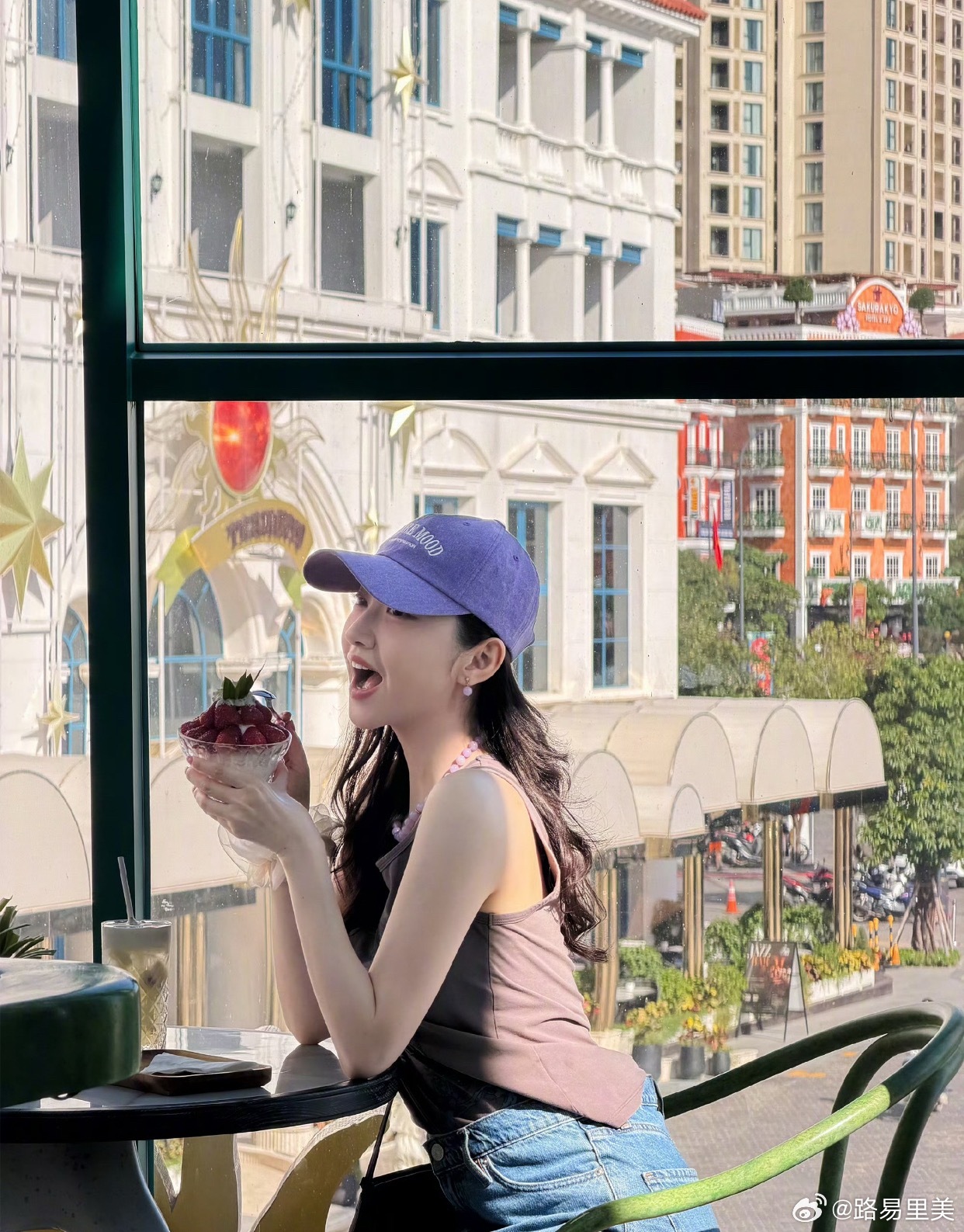 Ngọc nữ showbiz lộ hợp đồng mang thai hộ cho đại gia đến Phú Quốc đón sinh nhật tuổi 38- Ảnh 9.