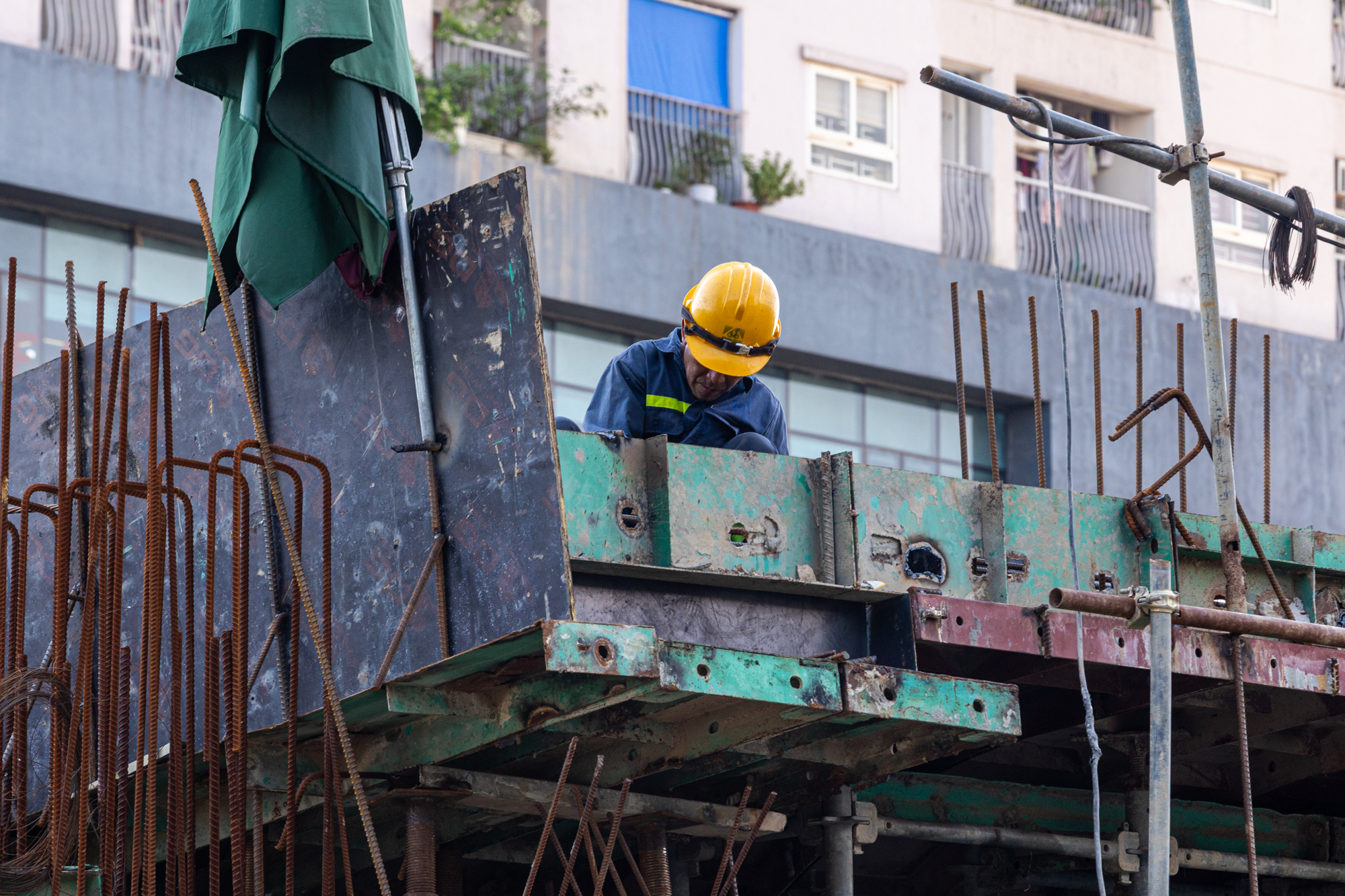 Toàn cảnh nút giao hơn 2.400 tỷ vượt đại lộ rộng nhất Việt Nam đang dần thành hình, loạt đại đô thị của Vingroup, Geleximco, MIK Group được hưởng lợi - Ảnh 4.