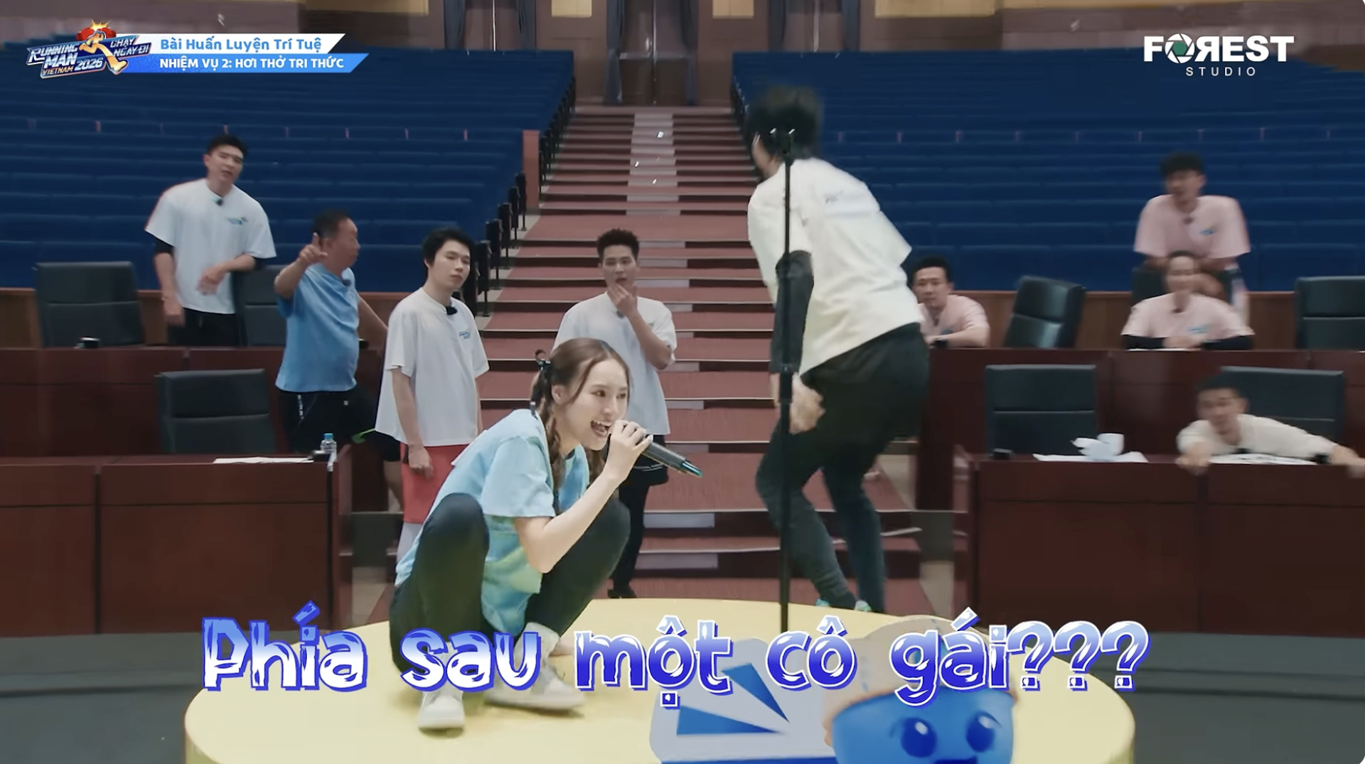 Ninh Dương Lan Ngọc lên tiếng giữa đêm- Ảnh 2.