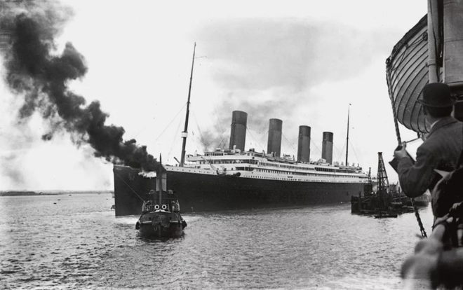 Vì sao đến bây giờ người ta vẫn chưa vớt xác tàu Titanic lên? - Ảnh 1.