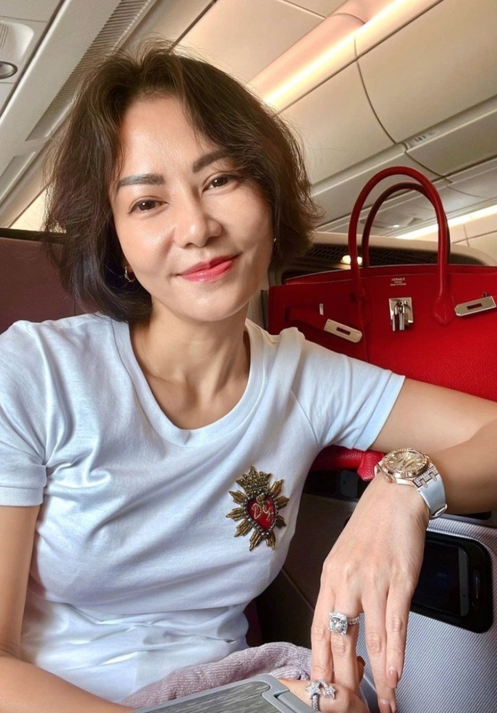 Cuộc sống viên mãn bên chồng Tây của "nữ hoàng nhạc dance" tuổi 49- Ảnh 5.