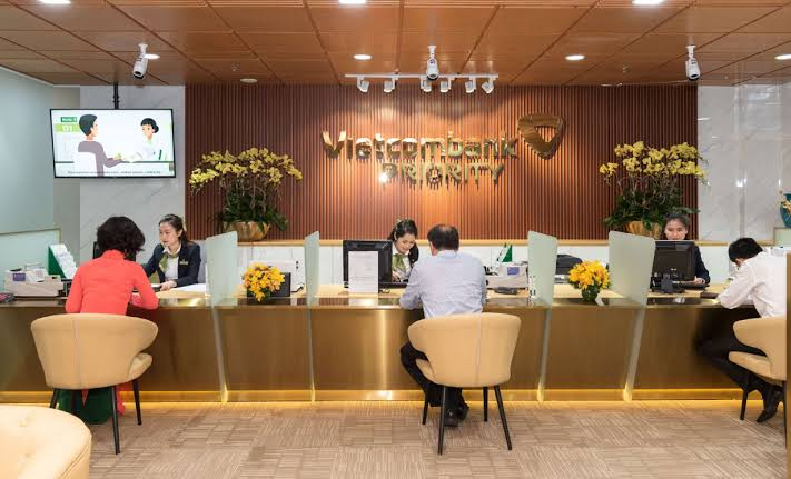Để bao nhiêu tiền trong tài khoản thì đủ điều kiện làm khách VIP của Vietcombank?- Ảnh 1.