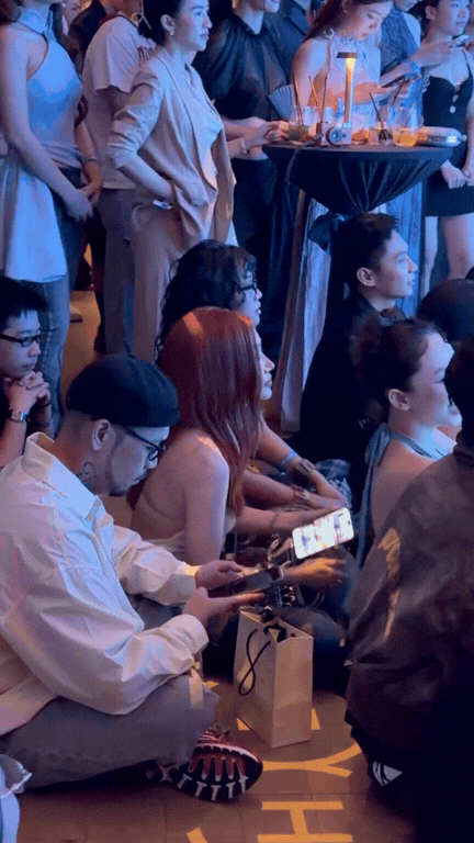 Nửa showbiz hội tụ vì Phương Mỹ Chi, Tóc Tiên - Chi Pu - Phương Ly khoe visual “dân chơi” khét lẹt - Ảnh 5.