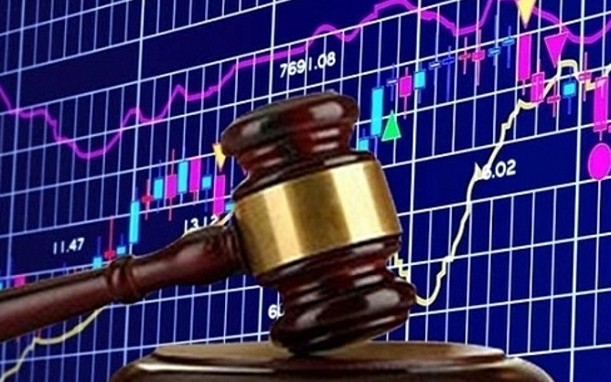 Xử phạt hai doanh nghiệp do vi phạm công bố thông tin trên thị trường chứng khoán