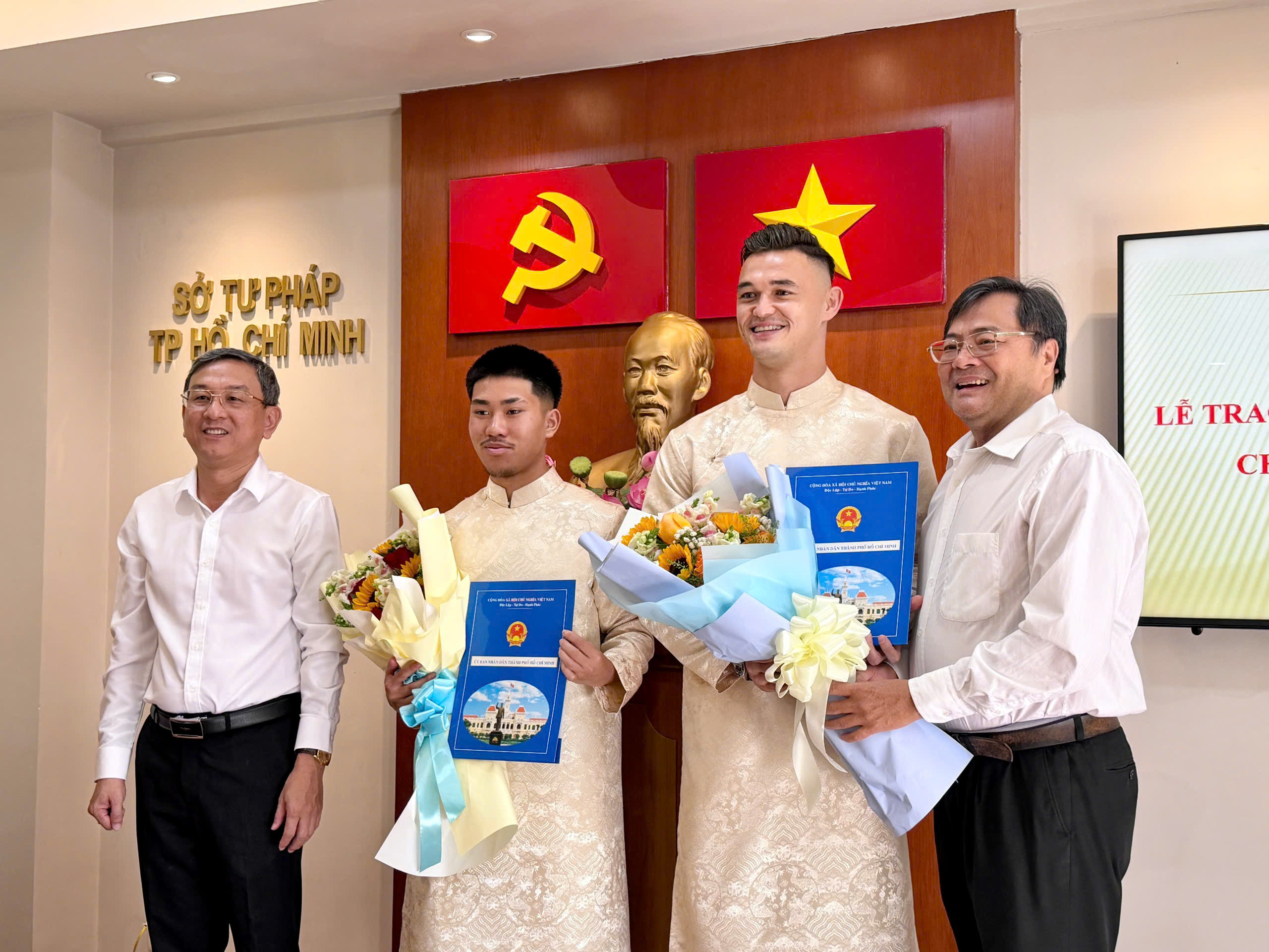 Lê Giang Patrik: Người gác đền mang lời hứa của cha đi hết nửa vòng trái đất - Ảnh 5.