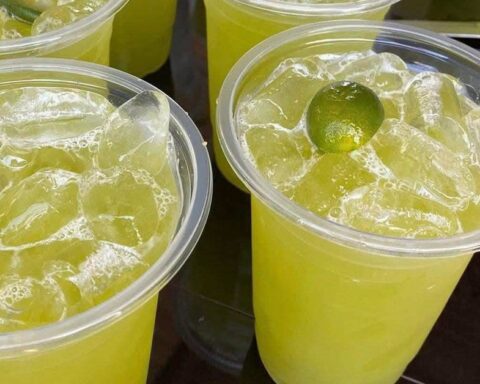 Lời khuyên cho những người thích uống nước mía vắt quất