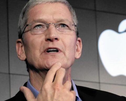 15 năm dưới thời CEO Tim Cook: Cổ phiếu Apple tăng 2.300%, vốn hóa vượt 4.600 tỷ USD