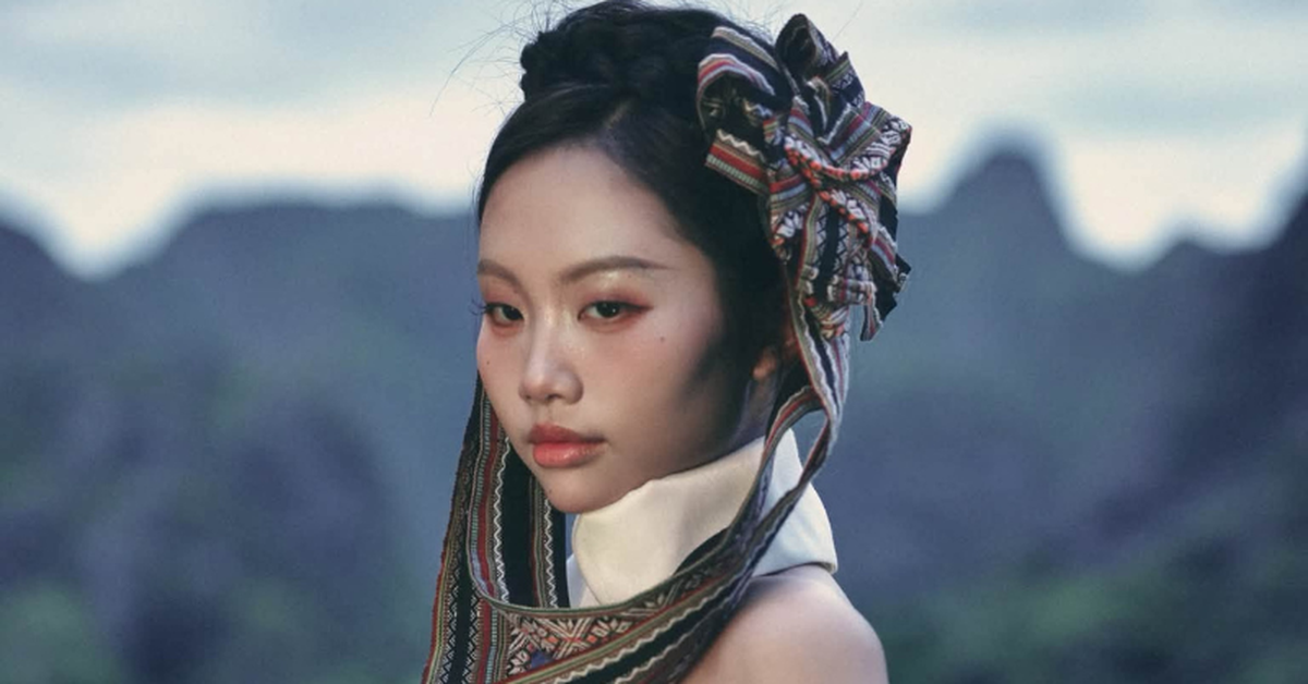 Phương Mỹ Chi lên tiếng về tranh cãi liên quan chiếc khăn Piêu