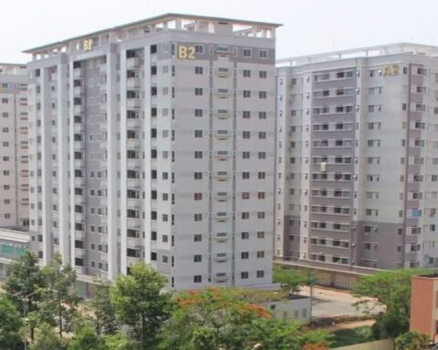 Nhà dưới 15 m²/người có được mua nhà ở xã hội?