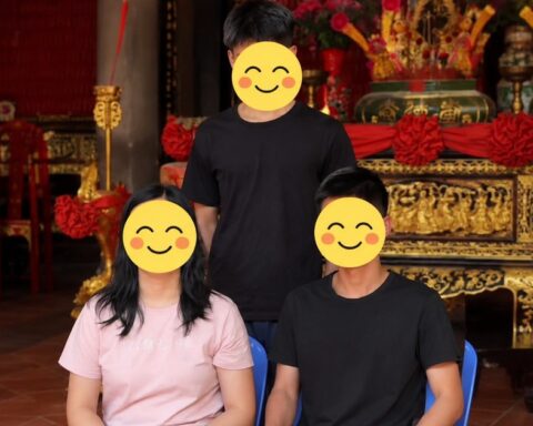 Một bữa tiệc mừng đỗ đại học nổi tiếng vì “cả nhà quá đẹp”: Dư luận đang làm lệch lạc giá trị của trẻ như thế nào