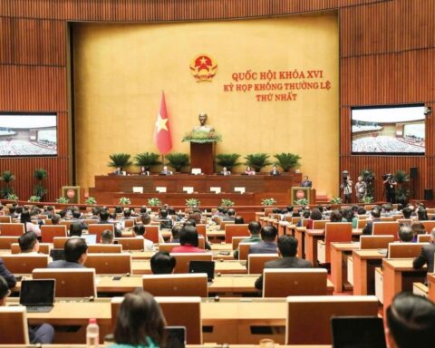 Cải cách thể chế, mở đường cho kinh tế bứt phá