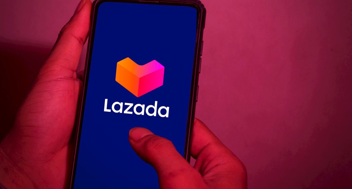 Lazada sắp tung “bão” voucher cho người dùng