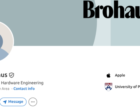 Lướt qua tài khoản LinkedIn “ít dòng” của tân CEO Apple, không ai nghĩ đây là một người đàn ông thành công
