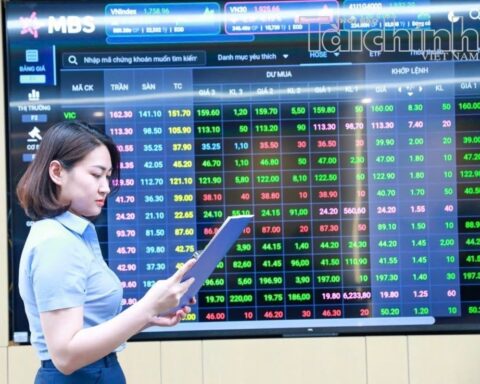 VN-Index bứt phá trong tháng 8, khối ngoại giảm mạnh bán ròng