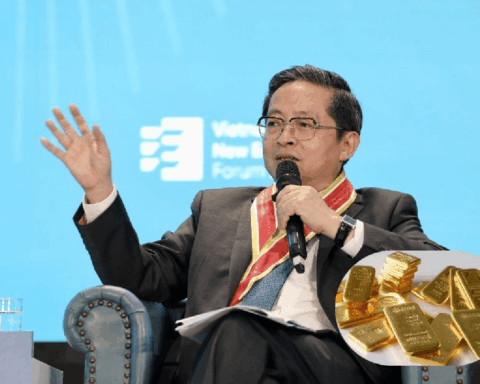 Trước khi tuyên bố sắp IPO tại Mỹ, CT Group từng gây sốc khi thưởng Tết 1 lượng vàng 9999 cho tạp vụ, bảo vệ, tài xế…