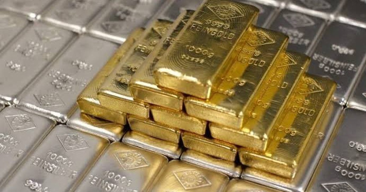 Giá vàng bật tăng 2 phiên liên tiếp, quỹ lớn nhất thế giới “quay đầu” xả hàng