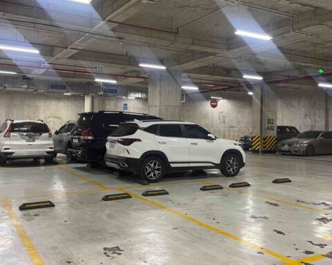 Bán, cho thuê chỗ để ô tô chung cư trái quy định bị phạt tới 200 triệu đồng