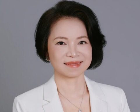 Bà Phạm Thu Hương lần đầu vào top 1000 người giàu nhất thế giới