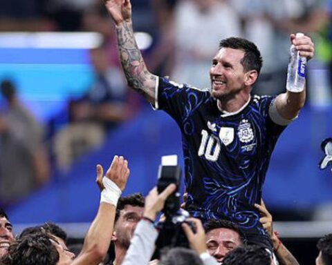 Hiệu ứng Messi quá khủng khiếp: Lời chia tay ĐT Argentina tạo cú bùng nổ trên MXH, tiếp cận 125 triệu người, qua 4 ngày vẫn chưa ngừng hot