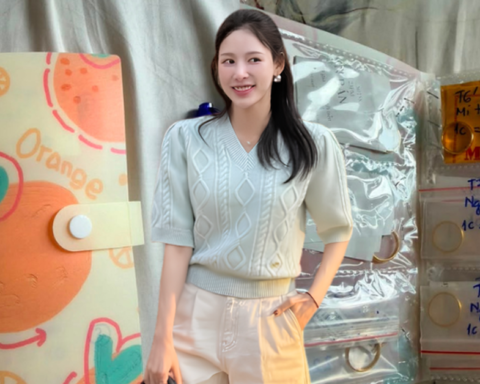 Cuốn sổ giữ vàng của người mua nửa chỉ mỗi tháng: “Qua 30 tự dưng lại mê mua vàng”