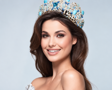 Á hậu 1 Miss World 2026 đẹp gợi cảm, học vấn tốt, là hậu duệ bá tước Thụy Điển