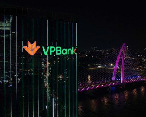 Cổ phiếu VPB tăng 15% sau một tháng, đứng vững trên đường MA200