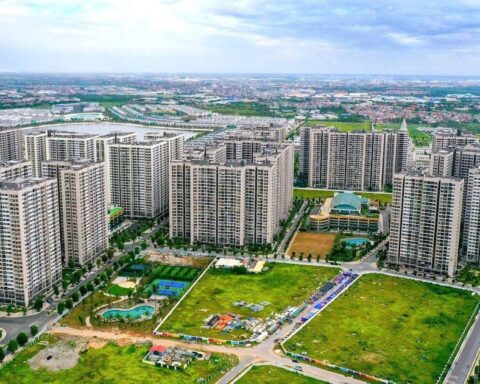 Nghịch lý trên thị trường chung cư, giá giảm nhưng người mua không mặn mà