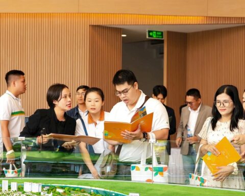 Chuyển động mới tại thị trường bất động sản khu Nam TP. Hồ Chí Minh: Dự án “hồ hởi” ra hàng
