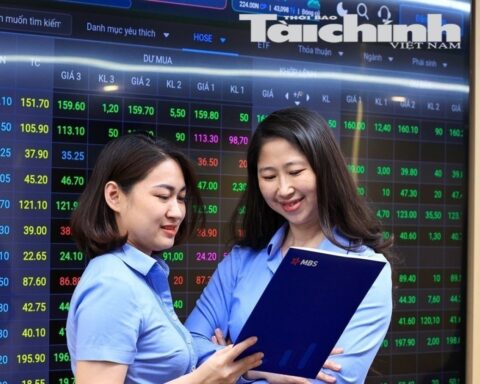Chứng khoán ngày 4/9: VN-Index bứt phá, dòng tiền vẫn thận trọng
