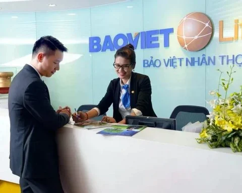 Doanh thu bảo hiểm đi xuống, lợi nhuận vẫn tăng mạnh