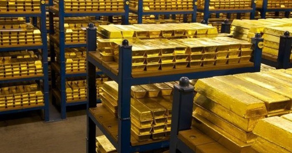 Một quốc gia nắm giữ hàng nghìn tấn vàng đang âm thầm bán ra