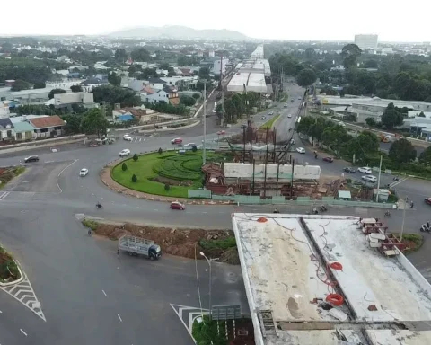 Đường nối cao tốc Biên Hòa – Vũng Tàu: Nơi tăng tốc, chỗ ì ạch