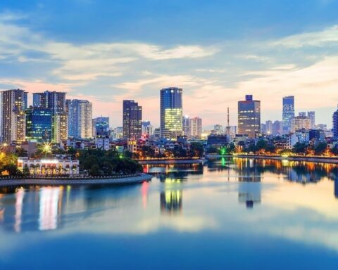Hà Nội tăng tốc các động lực tăng trưởng, phấn đấu GRDP năm 2026 đạt từ 11% trở lên
