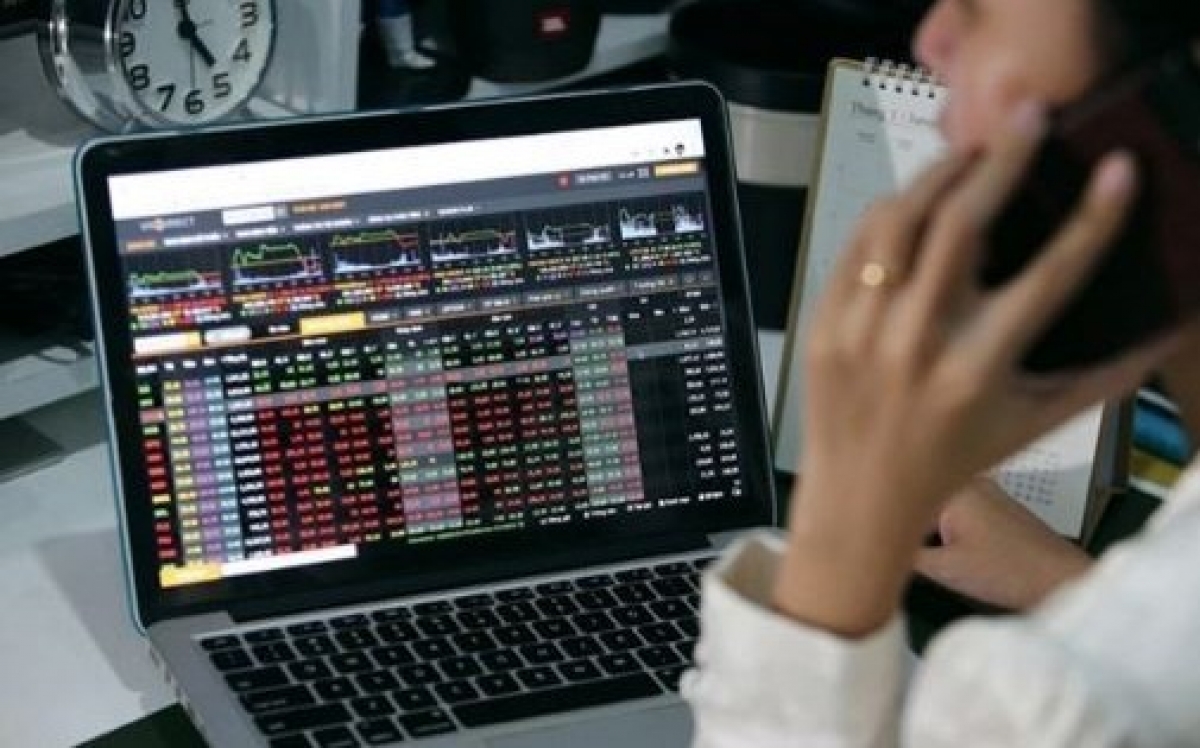 Chứng khoán tháng 8/2026: Khối tự doanh tích cực giao dịch trên HNX, tập trung ở cổ phiếu SHS