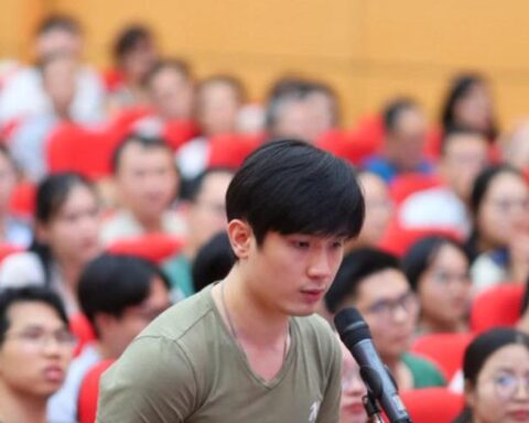 Tâm thư Giám đốc Bệnh viện Đại học Y Hà Nội gửi đến bác sĩ nội trú ngay thềm Match Day: “Matching Day nên là ngày vui, ngày mà mỗi em tìm thấy nơi mình thuộc về…”