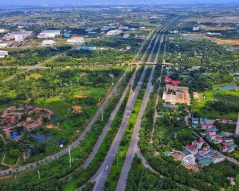Đại lộ dài nhất, rộng nhất Việt Nam với 16 làn xe đẹp như Châu Âu được loạt “ông lớn” Vingroup, Masterise, MIK Group, CapitaLand… dồn dập đổ về xây gần 60 tòa nhà cao tầng