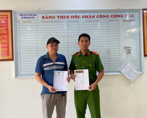 Xác minh giao dịch 300.000.000 đồng chuyển vào tài khoản LPBank của Nguyễn Văn Hợi, công an liên hệ người phụ nữ SN 1998 để làm rõ nguồn tiền