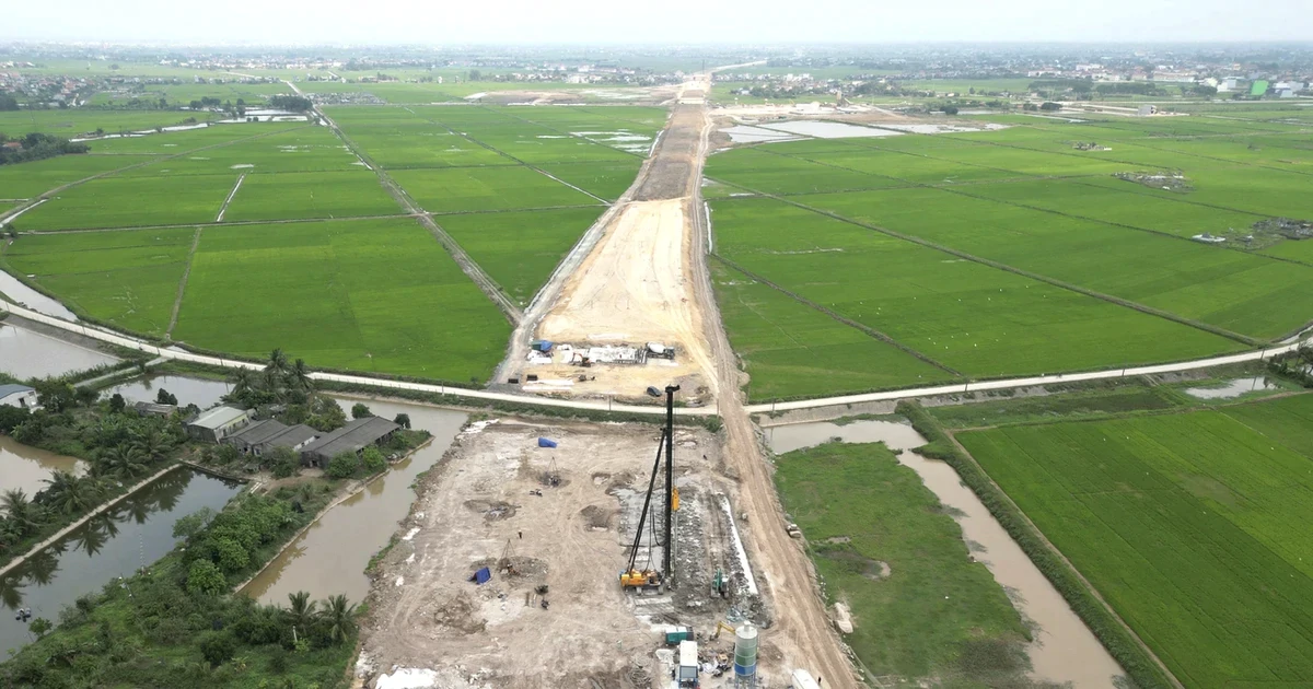 Chủ tịch Ninh Bình chỉ đạo tháo gỡ hơn 50 dự án đầu tư công vướng mắc
