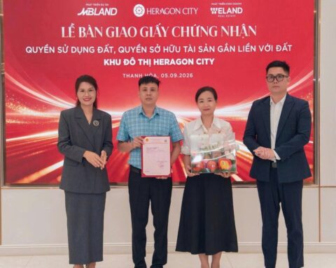 Heragon City bàn giao giấy chứng nhận Quyền sử dụng đất cho những khách hàng đầu tiên