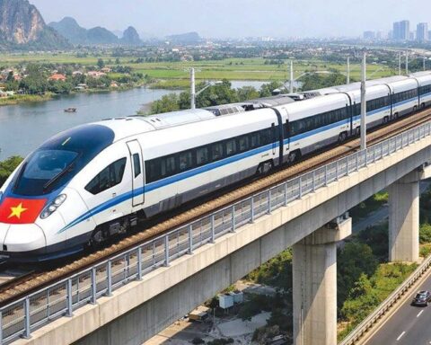 Một địa phương có tuyến đường sắt tốc độ cao gần 192km đi qua, vừa có diễn biến mới