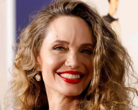 Angelina Jolie bị chỉ trích