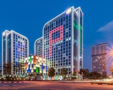 Khối ngoại tiếp tục bán ròng, FPT dẫn đầu chiều mua