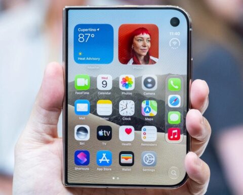 Người khen, kẻ chê sau khi iPhone Duo ra mắt: Thiết kế mới lạ, nhưng chưa làm hài lòng tất cả!